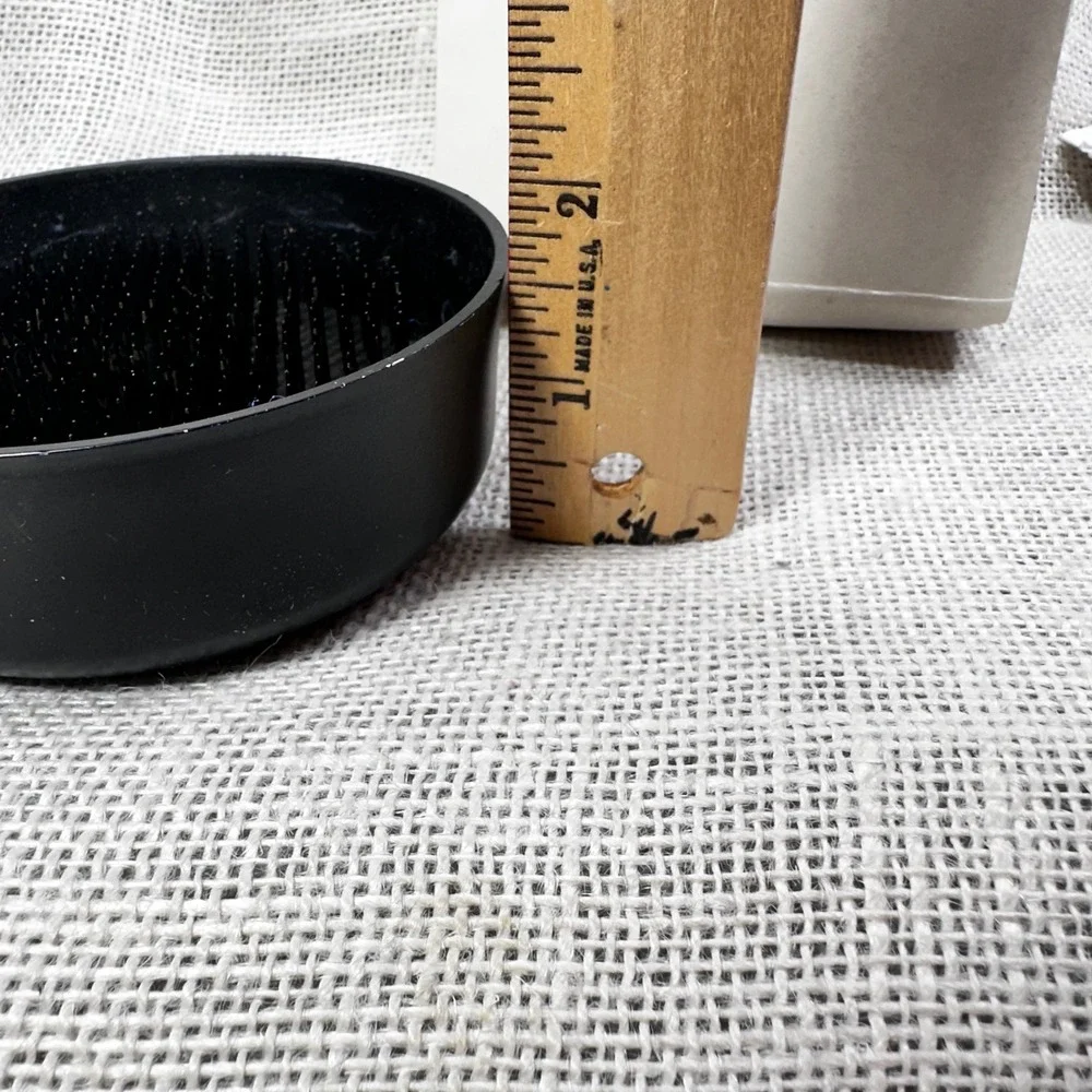 Pottery Barn Flower Arranger Black Round Bowl Metal Pin Frog‎ Kenzan 199398 vtg